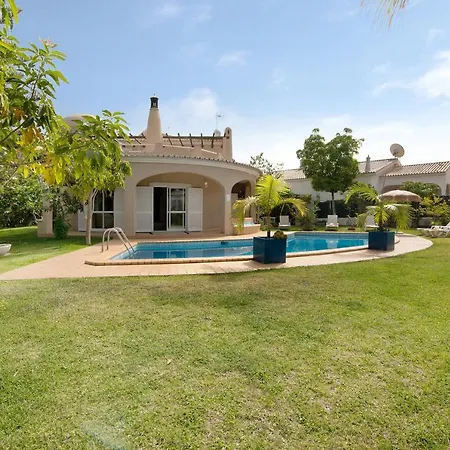 Casa *